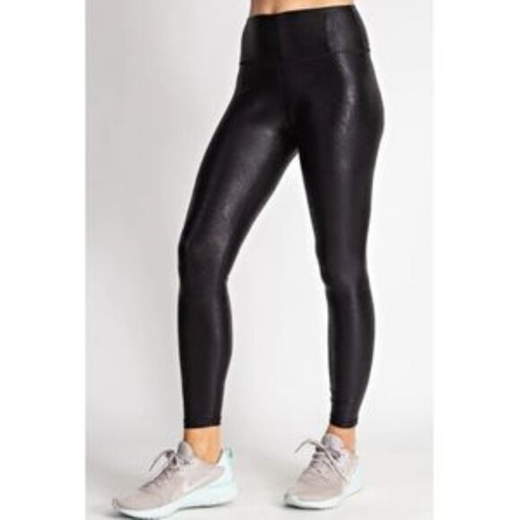 Tahari Sport / Elie Tahari Snakeskin Black Leggings / Yoga / Activewear - Picture 2 of 10